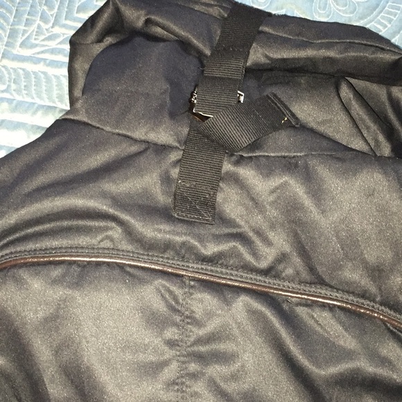 Jacket - Picture 7 of 8